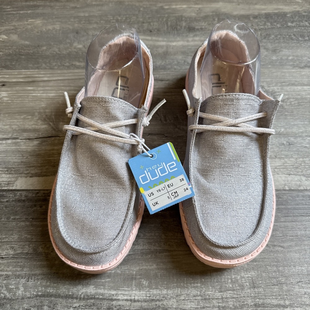 HEY DUDE Shoes Youth Kids Size 6-7 Girls Wendy Sparkling Silver Peach NEW W/TAGS